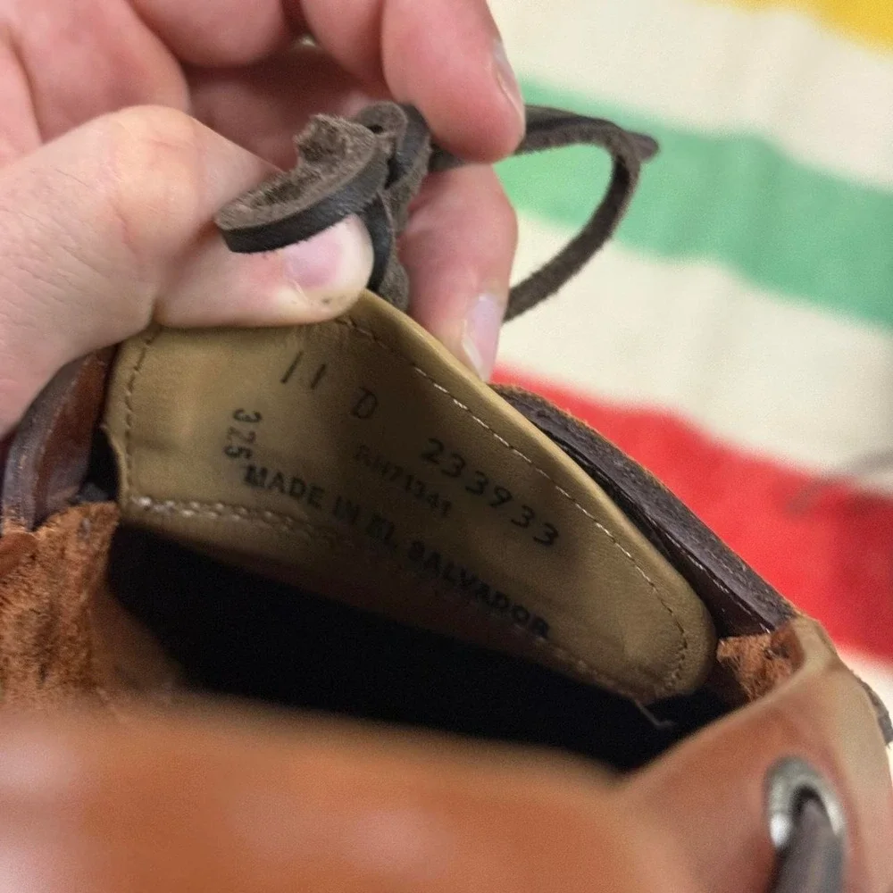 LL Bean Mens Brown Leather Boat Shoes 11D Deck Shoes 233933